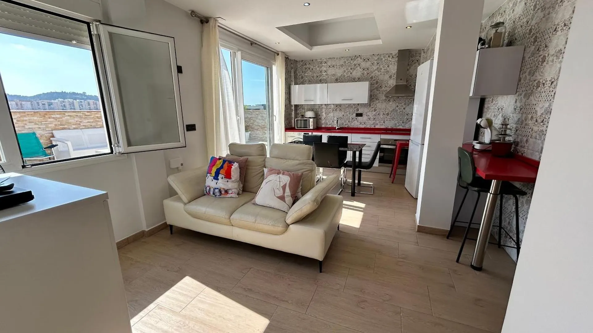 Apartamento Vistas Rascacielos Infinito Ciudad Málaga